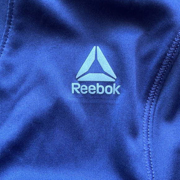 Medium Reebok long sleeve shirt - Picture 2 of 6